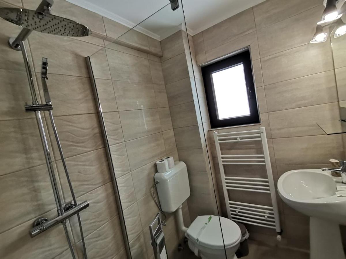 Hotel Casa Dana Olteanu Moeciu De Sus Esterno foto