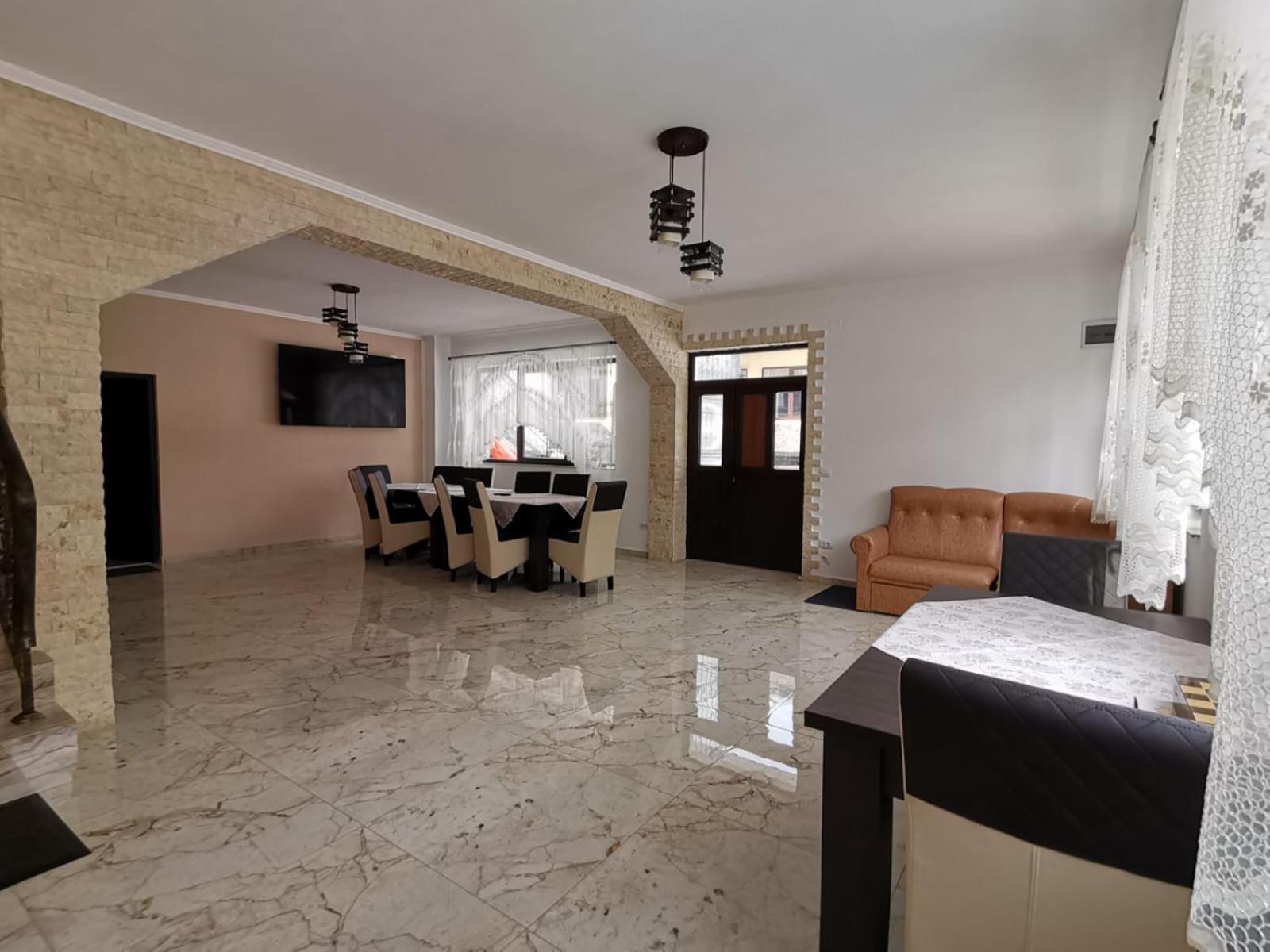 Hotel Casa Dana Olteanu Moeciu De Sus Esterno foto